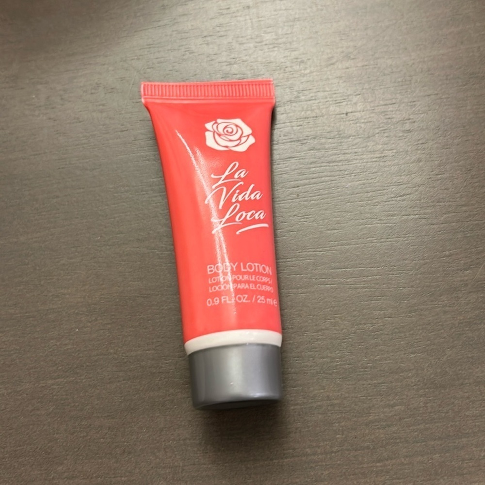 La vida loca lotion​​​​